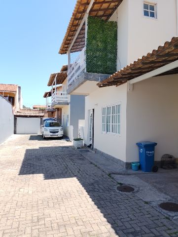 Casa 2 quartos e 3 banheiros, à venda, no bairro Costazul em Rio das Ostras
