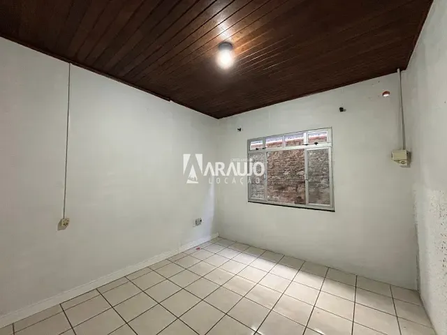 Casa com 145m² 3 quartos e 2 banheiros, para alugar, no bairro São Domingos em Navegantes