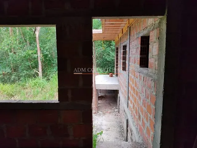 Casa com 1175m² 4 quartos e 3 banheiros, à venda, no bairro Itacolomi III (Itacolomi) em Gravataí