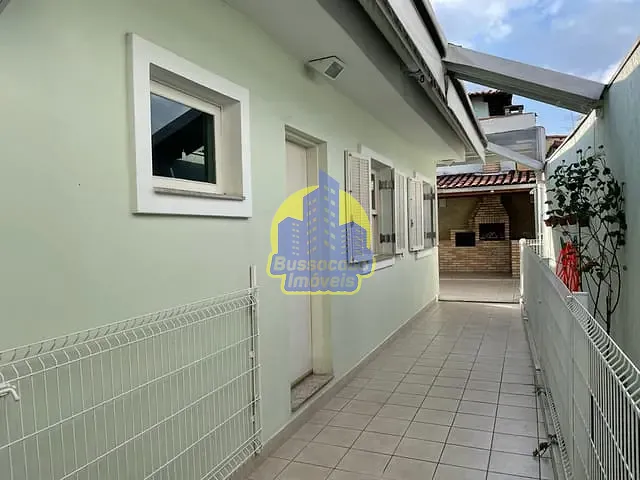 Casa com 250m² 3 quartos e 2 banheiros, à venda, no bairro Jardim Sarah em São Paulo
