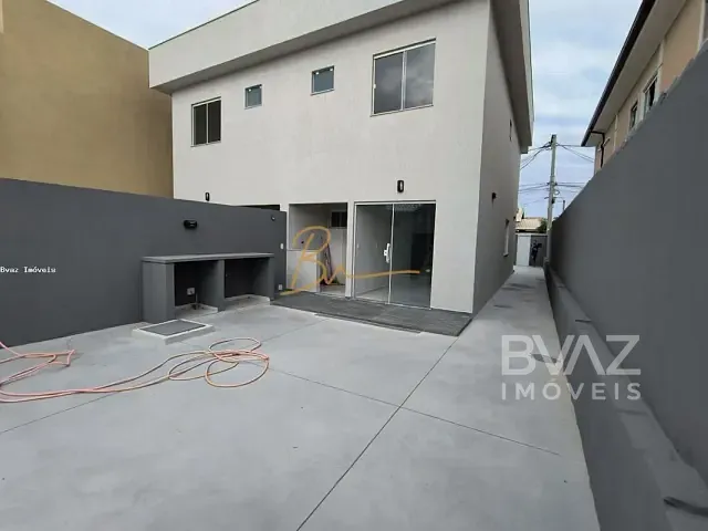 Casa com 180m² 2 quartos e 3 banheiros, à venda, no bairro Nova São Pedro em São Pedro da Aldeia