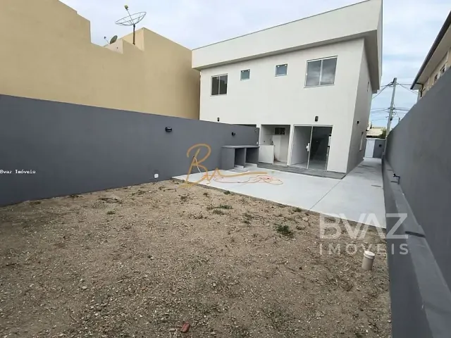 Casa com 180m² 2 quartos e 3 banheiros, à venda, no bairro Nova São Pedro em São Pedro da Aldeia