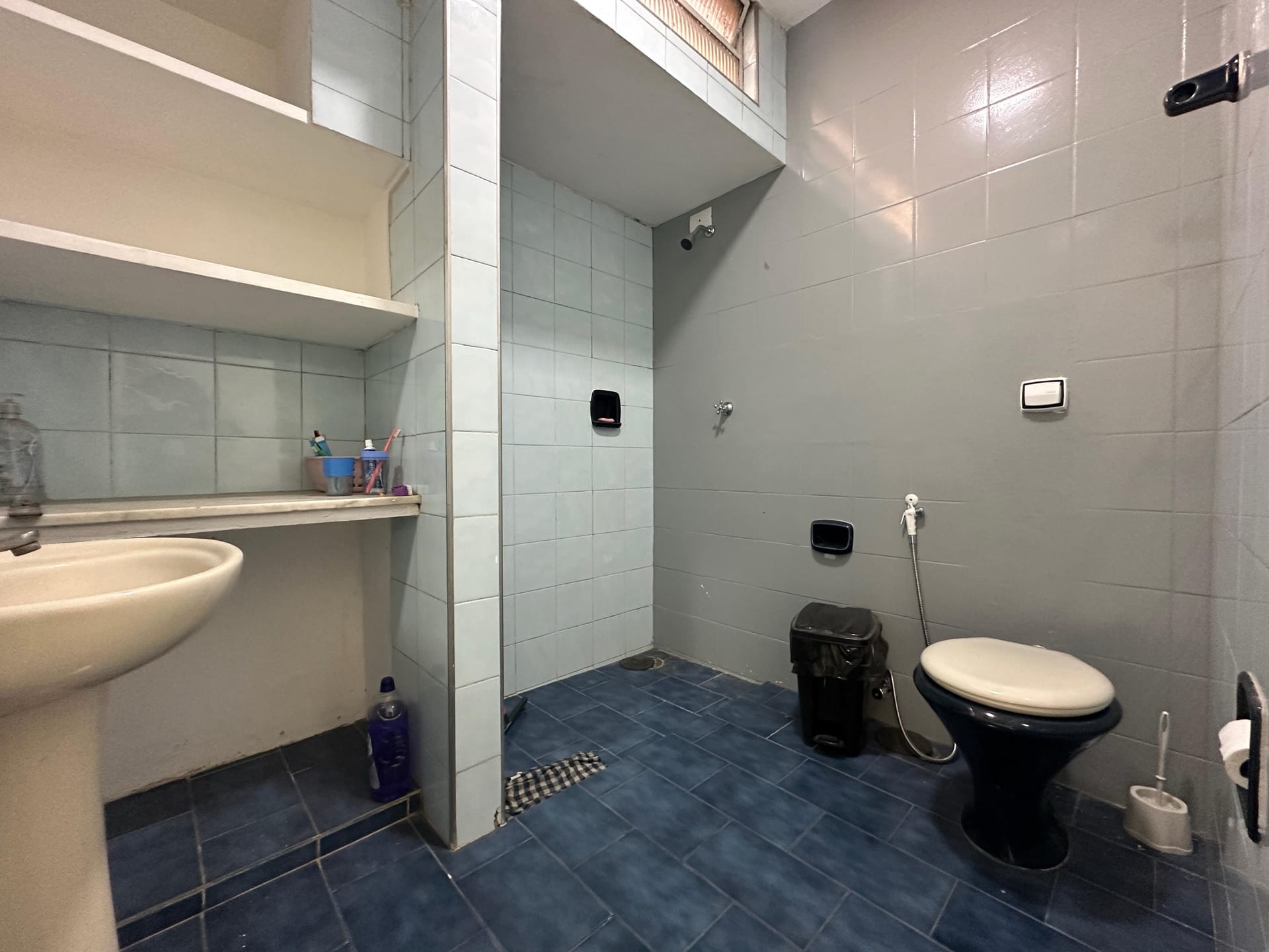Casa à venda e aluguel com 1 quarto, 110m² - Foto 13