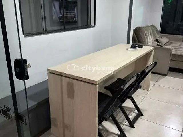 Casa 2 quartos e 3 banheiros, à venda, no bairro Conjunto Habitacional Hilda Mandarino em Araçatuba