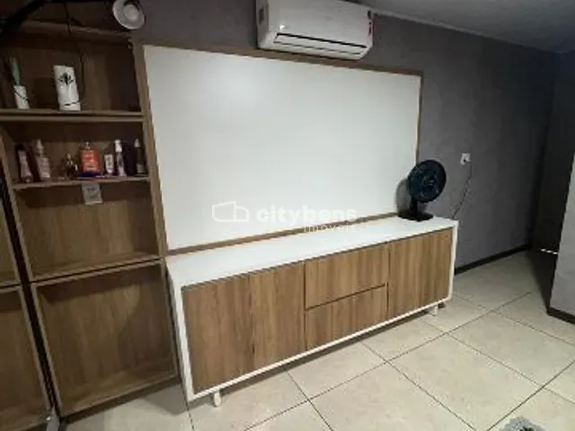 Casa 2 quartos e 3 banheiros, à venda, no bairro Conjunto Habitacional Hilda Mandarino em Araçatuba