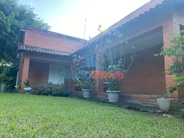 Casa com 470m² 2 quartos e 1 banheiro, à venda, no bairro Jardim Europa em Volta Redonda