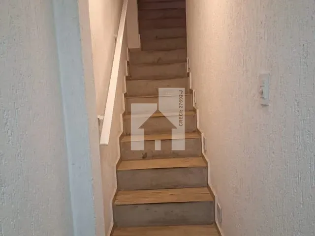 Casa com 250m² 3 quartos e 4 banheiros, à venda, no bairro Jardim Messina em Jundiaí