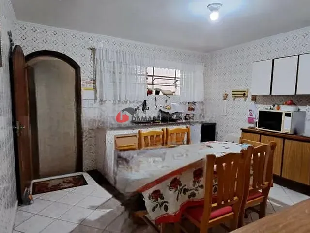 Casa com 315m² 2 quartos e 1 banheiro, à venda, no bairro Santa Maria em São Caetano do Sul