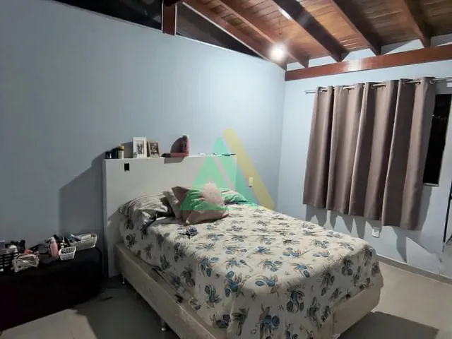 Casa com 300m² 5 quartos e 3 banheiros, à venda, no bairro Jardim Quartieri em Mogi Mirim