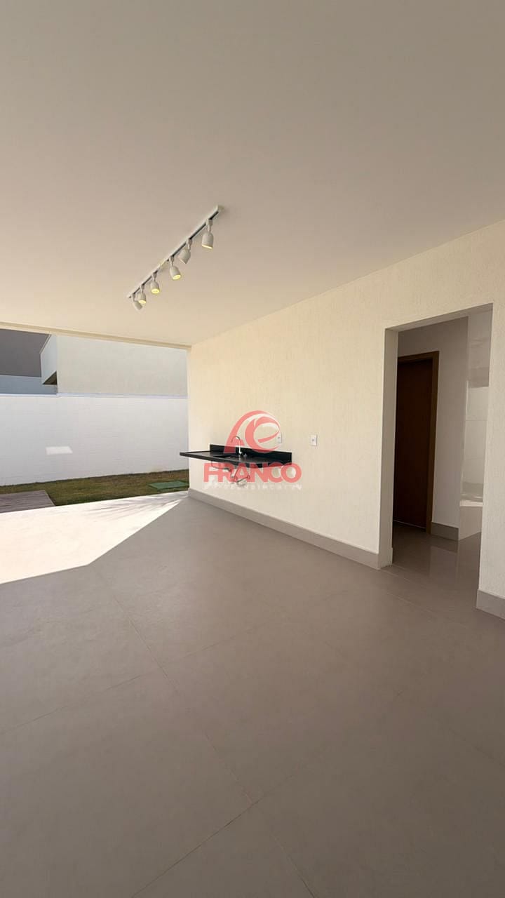 Casa, 4 quartos, 270 m² - Foto 40