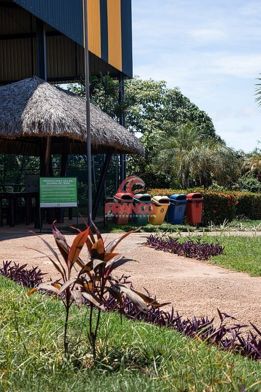 Casa, 4 quartos, 270 m² - Foto 35