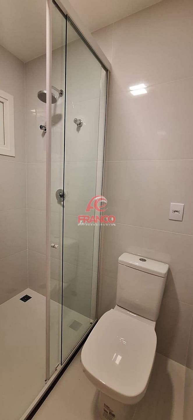 Casa, 4 quartos, 270 m² - Foto 18