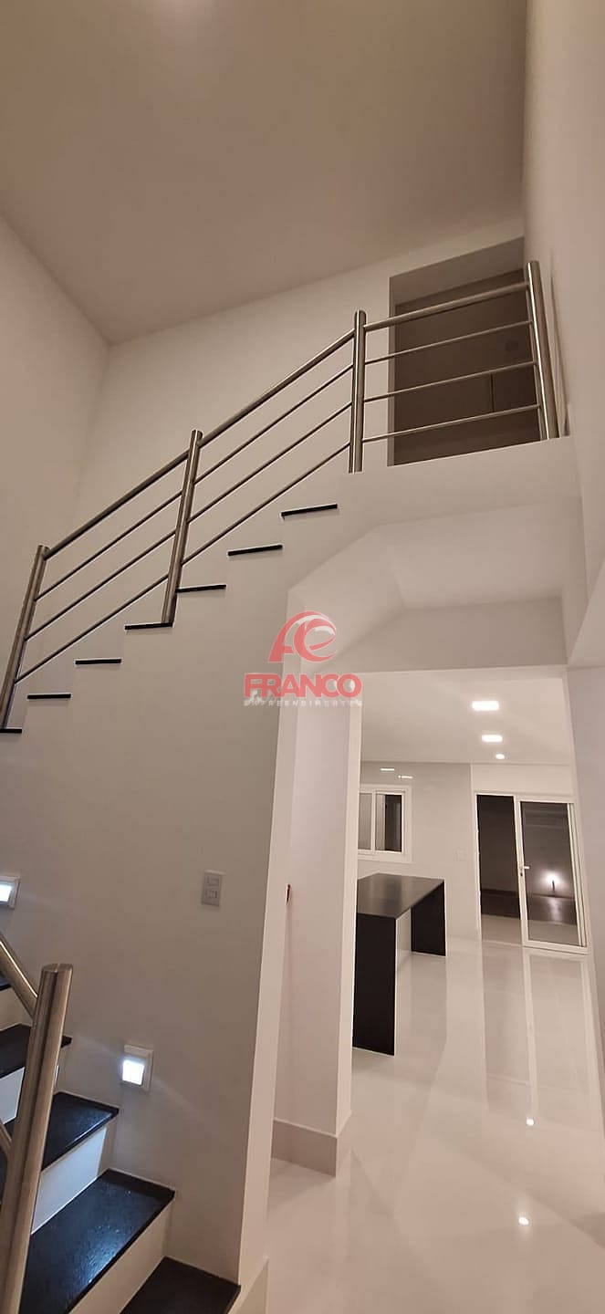 Casa, 4 quartos, 270 m² - Foto 15