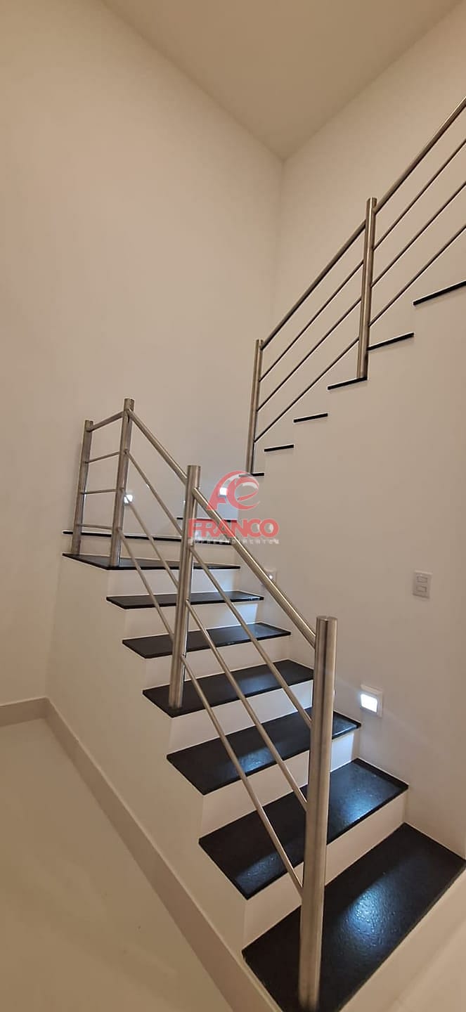 Casa, 4 quartos, 270 m² - Foto 16