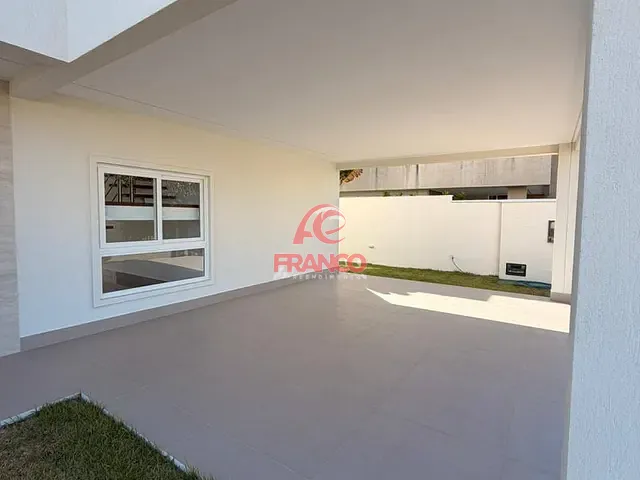 Casa 4 quartos e 5 banheiros, à venda, no bairro Pium (Distrito Litoral) em Parnamirim
