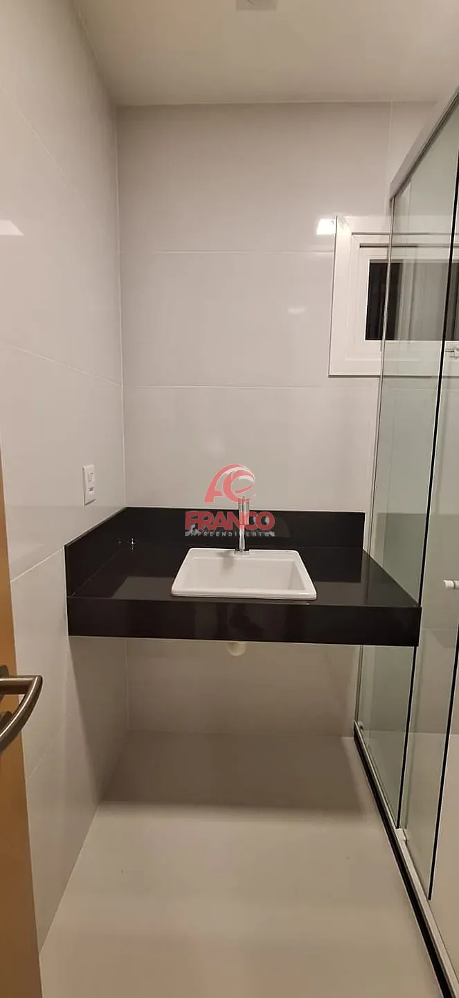 Casa, 4 quartos, 270 m² - Foto 22