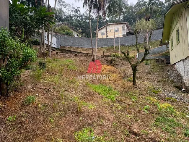Casa 3 quartos e 2 banheiros, à venda, no bairro Itoupava Seca em Blumenau