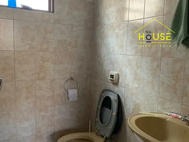 Casa com 300m², à venda, no bairro Parque Residencial do Lago em Votuporanga