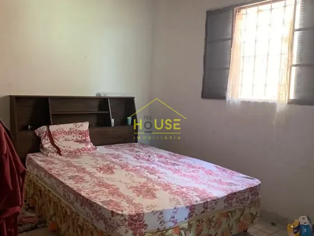 Casa com 300m², à venda, no bairro Parque Residencial do Lago em Votuporanga