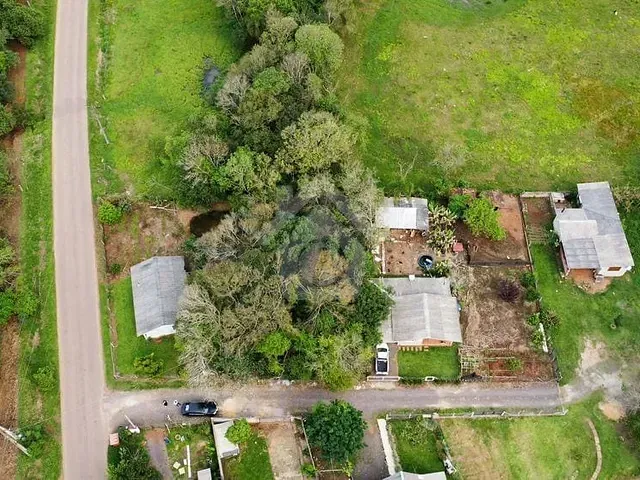 Casa com 990m² 1 quarto e 1 banheiro, à venda, no bairro Pontes Filho em Teutônia