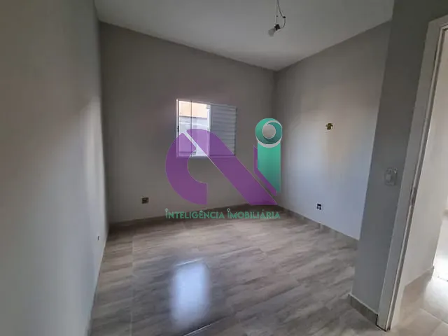 Casa 2 quartos e 1 banheiro, para alugar, no bairro Jardim das Flores em Osasco