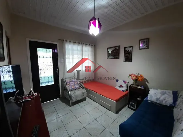 Casa com 240m² 4 quartos e 2 banheiros, à venda, no bairro Vila Camilópolis em Santo André