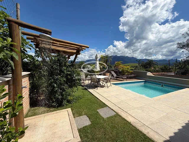 Casa 3 quartos e 2 banheiros, à venda, no bairro Vale dos Reis em Itatiaia