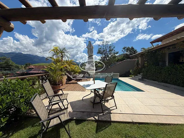 Casa 3 quartos e 2 banheiros, à venda, no bairro Vale dos Reis em Itatiaia
