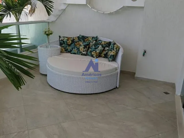 Casa com 350m² 4 quartos e 5 banheiros, à venda, no bairro Vargem Pequena em Rio de Janeiro