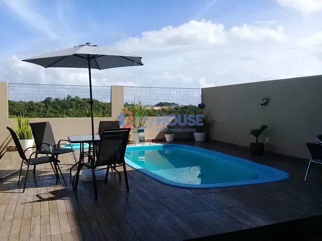 Casa 3 quartos e 3 banheiros, à venda, no bairro São Francisco em Ilhéus