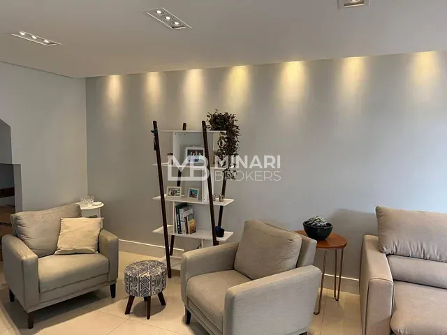 Casa 4 quartos e 3 banheiros, à venda, no bairro Tamboré em Santana de Parnaíba