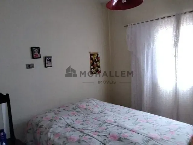 Casa com 40m² 3 quartos e 1 banheiro, à venda, no bairro Centro em Piranguinho