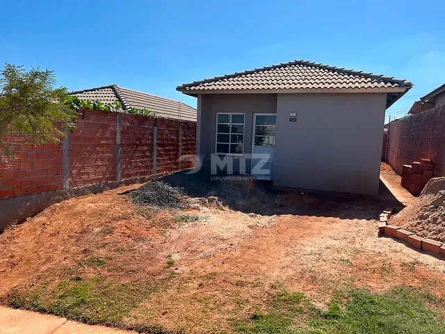 Casa 2 quartos e 1 banheiro, à venda, no bairro Botucatu Verônica (Rubião Junior) em Botucatu