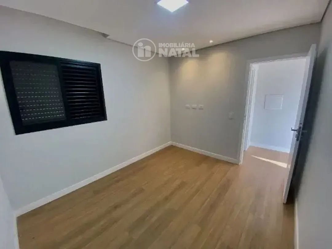 Casa, 3 quartos, 235 m² - Foto 13