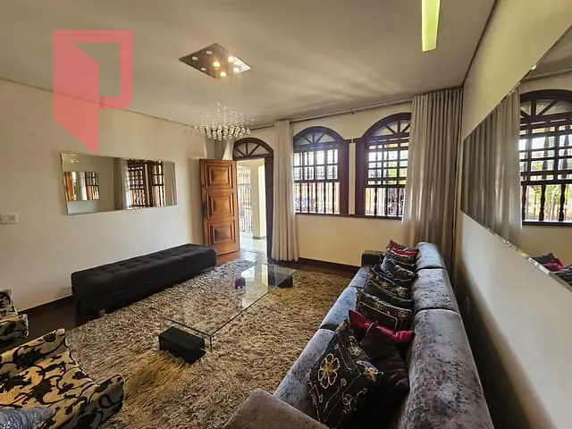 Casa com 367m² 5 quartos e 5 banheiros, à venda, no bairro Santa Rosa em Belo Horizonte