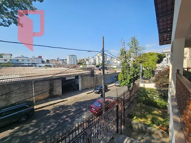 Casa com 367m² 5 quartos e 5 banheiros, à venda, no bairro Santa Rosa em Belo Horizonte