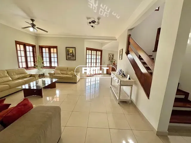 Casa com 505m² 3 quartos e 5 banheiros, à venda, no bairro Betel em Paulínia