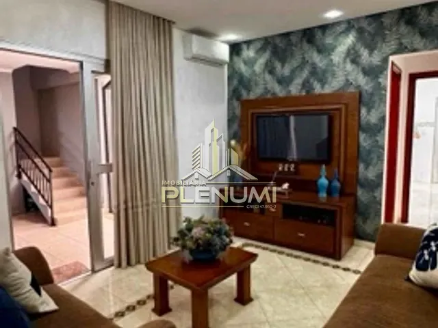 Casa com 204m² 3 quartos e 4 banheiros, à venda, no bairro Jardim Cidade Azul em Rio Claro