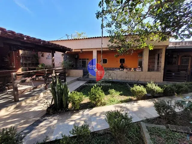 Casa 4 quartos e 2 banheiros, à venda, no bairro Praia do Anil (Guia de Pacobaíba) em Magé