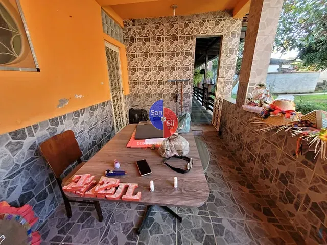 Casa 4 quartos e 2 banheiros, à venda, no bairro Praia do Anil (Guia de Pacobaíba) em Magé