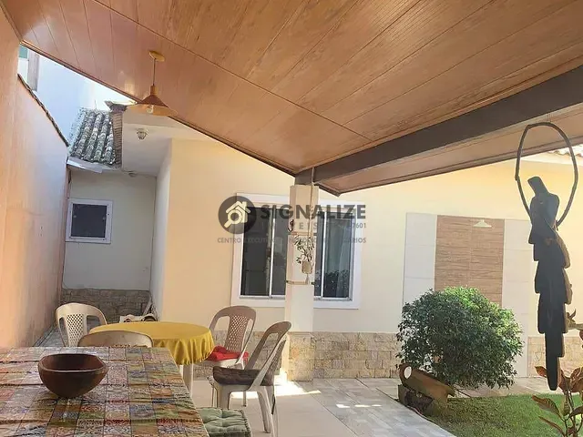 Casa com 300m² 3 quartos e 3 banheiros, à venda, no bairro Ogiva em Cabo Frio