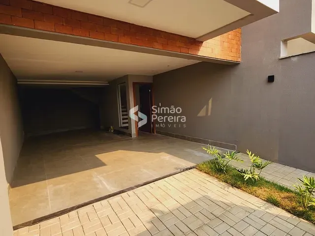 Casa 3 quartos e 3 banheiros, à venda, no bairro Santa Catarina em Juiz de Fora