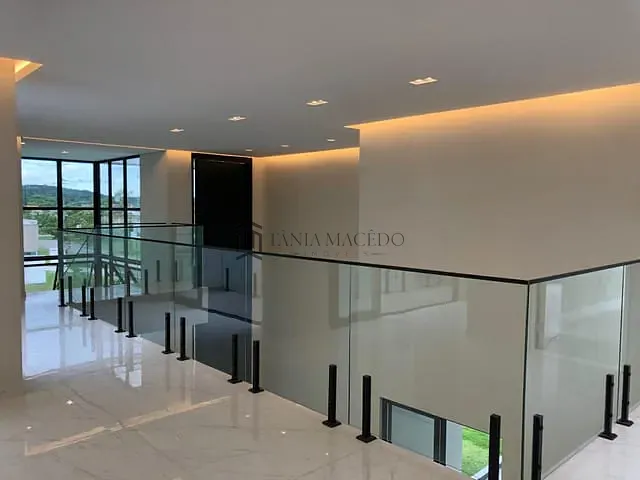 Casa com 528m² 5 quartos e 5 banheiros, à venda, no bairro Várzea em Recife
