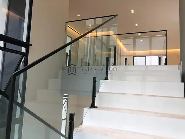 Casa com 528m² 5 quartos e 5 banheiros, à venda, no bairro Várzea em Recife