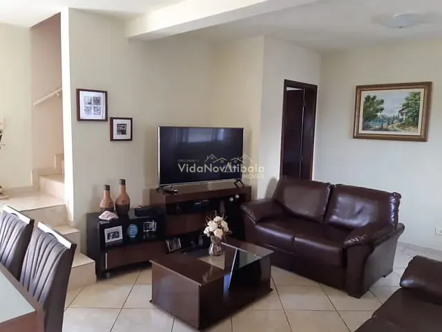 Casa com 403m² 3 quartos e 3 banheiros, à venda, no bairro Jardim do Lago em Atibaia