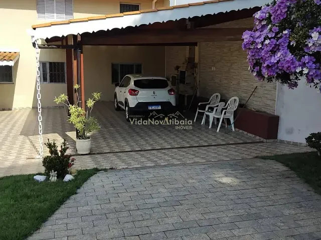 Casa com 403m² 3 quartos e 3 banheiros, à venda, no bairro Jardim do Lago em Atibaia