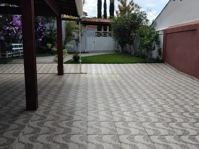 Casa com 403m² 3 quartos e 3 banheiros, à venda, no bairro Jardim do Lago em Atibaia