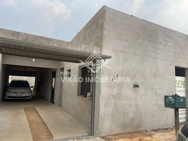 Casa com 300m² 1 quarto e 1 banheiro, à venda, no bairro Jardim Gramado em Sinop