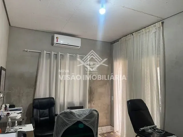 Casa com 300m² 1 quarto e 1 banheiro, à venda, no bairro Jardim Gramado em Sinop