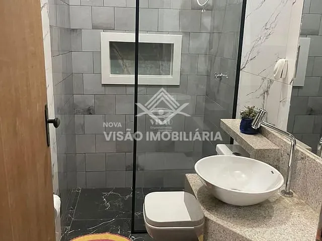 Casa com 300m² 1 quarto e 1 banheiro, à venda, no bairro Jardim Gramado em Sinop